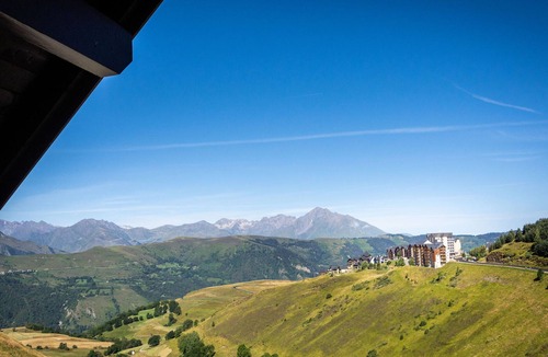 Peyragudes Apartment | T3 Apartment in Peyragudes, Ski-In/Out, Spa Access and Covered Parking