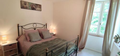 Sauzet Apartment | T3 avec sa terrasse au cœur du village médiéval
