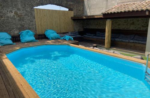Homps Apartment | T3 bis bord du canal du midi piscine