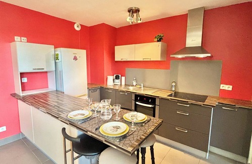 Centre-ville rive gauche Apartment | T3 Duplex 60m² ~ 2 bedrooms ~ Mayenne view