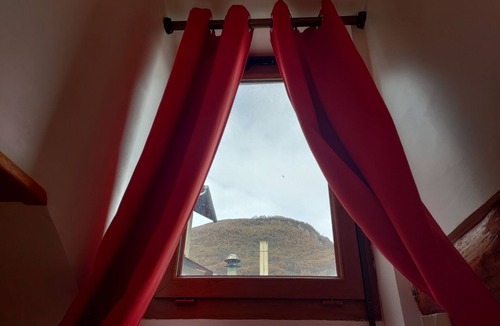 Bagneres-de-Luchon Apartment | T3 Duplex apartment for cures and vacations, Centre ville Allée d'Ethigny
