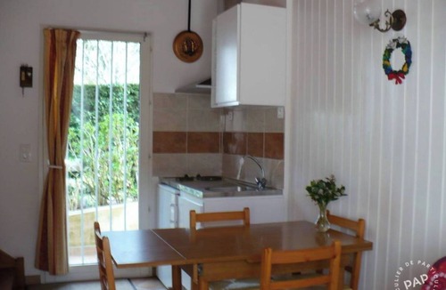 La Baule-Escoublac House | T3 DUPLEX, enclosed garden, very quiet, 5 min from the beach and shops