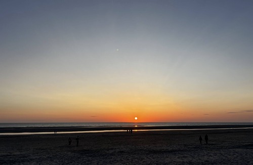 Fort-Mahon-Plage Apartment | T3 duplex hyper center fort mahon 700 meters from the beach close to all shops.