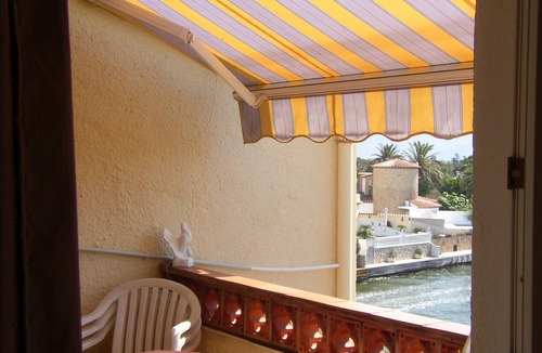 Empuriabrava Apartment | T3 EMPURIABRAVA ON THE CANALS - SWIMMING POOL - PARKING
