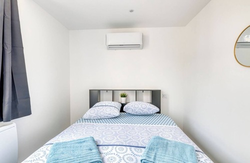 Les Poulettes Apartment | T3 for a getaway in Lyon