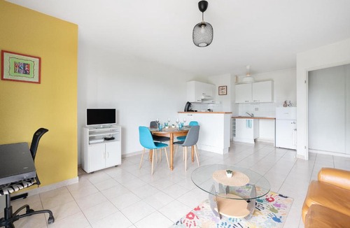 Minimes - Barriere de Paris Apartment | T3 - Grand Balcon vue canal - A 3 pas de la Gare