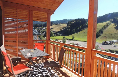 Les Gets Apartment | T3 in Les Gets, view of the slopes