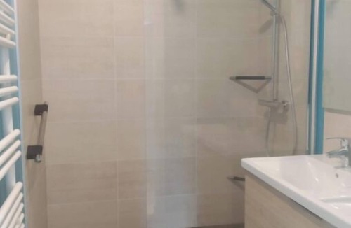 Republique - Les Ponts Apartment | T3 in the heart of Ile de Nantes with parking