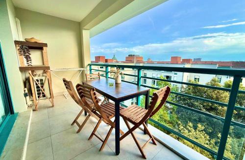 Amidonniers - Caffarelli Apartment | T3 Moderne - Parking & Clim - 300m Place Saint-Pierre