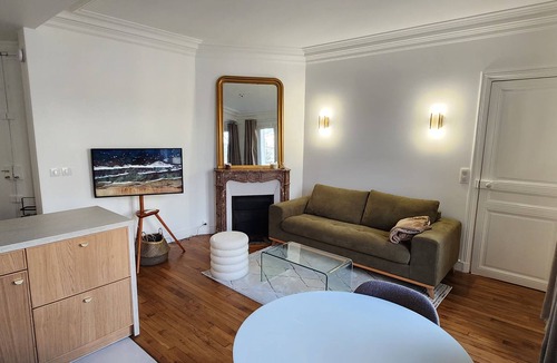 Gare Apartment | T3 rénové designer | BNF et Seine · Paris 13