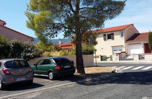 Saint-Andre House | T3 spacious with garden near the beaches, the Pyrenees and Spain