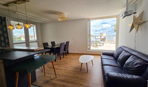 Beaux Arts-Boutonnet Apartment | T3 Stellar Rooftop Montpellier Boutonnet