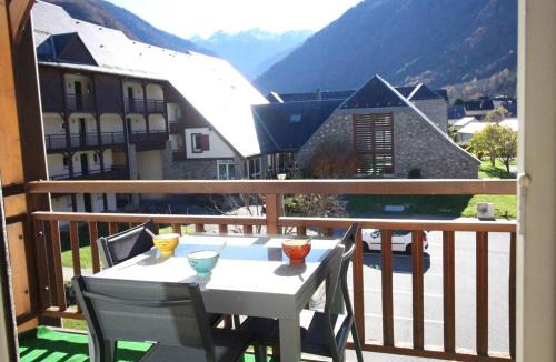 Saint-Mamet Apartment | T3 Sud avec balcon, piscine, parking, animaux ok et wifi - FR-1-313-236