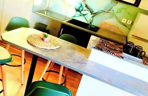 Castelnau-d'Estretefonds Apartment | T3 swimming pool jacuzzi