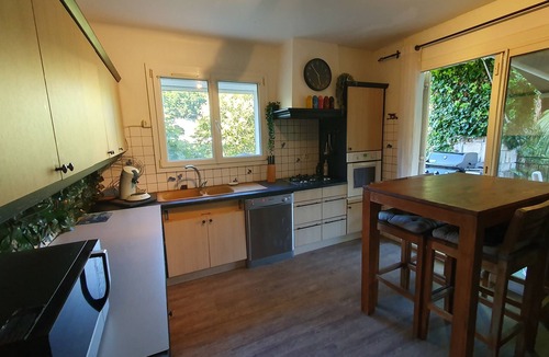 Saint-Jerome Villa | T3 Villa Confortable Avec Piscine