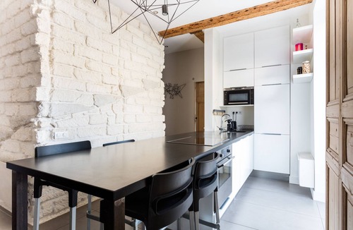 Gambetta Apartment | T3 with terrace and air conditioning, near train station
