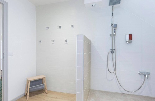 Lourdes Apartment | T4 98m2 Center Quiet Wifi 5mn Sanctuary