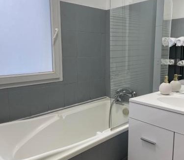 Royallieu Village Apartment | T4 Compiegne