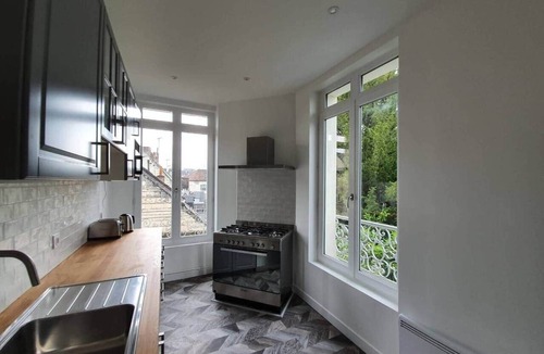 Loches Apartment | T4 Duplex des Montains - Hyper Centre Loches