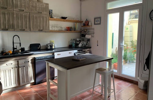 Saint-Laurent-de-la-Salanque House | Tastefully renovated town house, courtyard and terrace with trees, 5 minutes from the beach