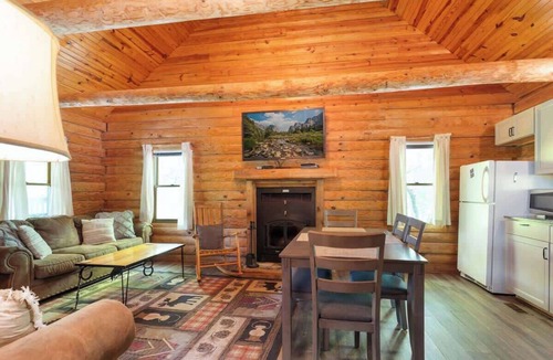 Shell Knob Cabin | Table Rock Lake Cabin - The Oaks #5 with Lake Access & Hot Tub
