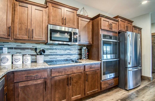 Table Rock House | Table Rock Lake View! Two Community Pools!
