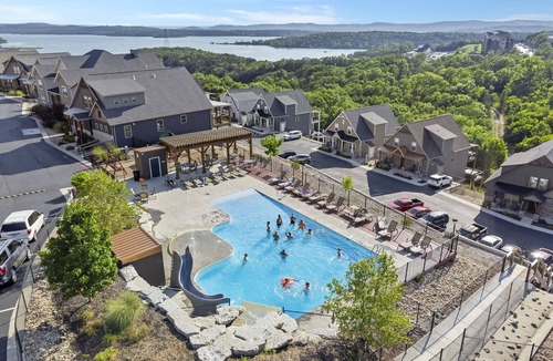 Table Rock House | Table Rock Lake views, Indoor & Outdoor Cmty Pools