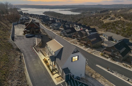 Table Rock House | Table Rock Lake views, Indoor & Outdoor Cmty Pools