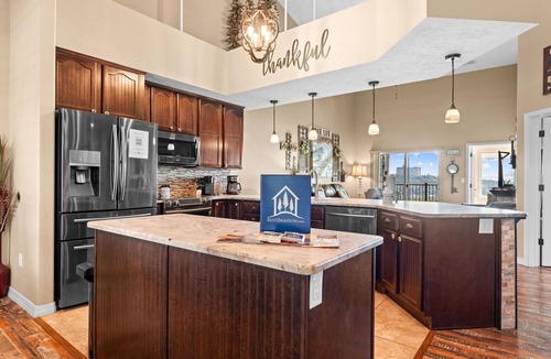 Table Rock Condo | Table Rock View Penthouse with Sun Room, Luxury Decor, Free Tickets & Prime Location