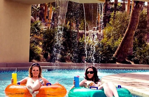 Las Vegas Resort | Tahiti Village 1-BR Condo - Tropical Oasis with Luxury Resort-Style Pool