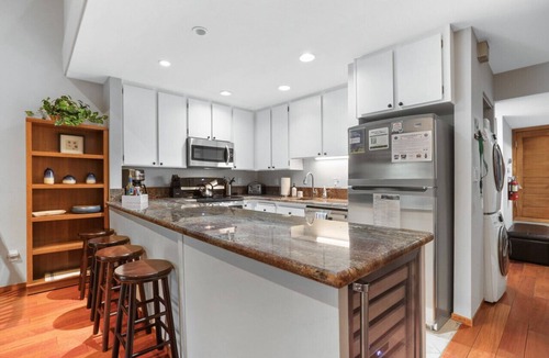Carnelian Woods Condo | Tahoe Alpine Escape: 2BR/2BA, Sleeps 7, Kids & Pets Welcome