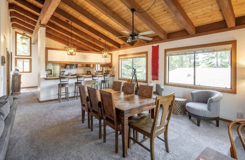 Lake Forest Villa | Tahoe City Townhouse-Lakefront Complex