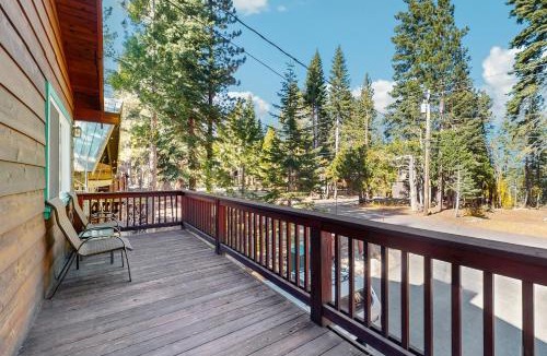 Chamberlands House | Tahoe Getaway