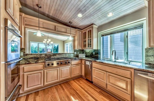 Tahoe Keys House | Tahoe Keys Breeze - On Water w/Boat Dock, Hot Tub