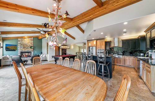 Tahoe Keys House | Tahoe Keys Lakefront 5BR 4BA Hot Tub, Billiards