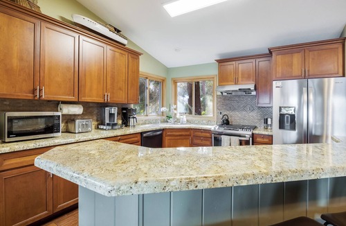 Ridgewood House | Tahoe Mountain Retreat – Sleeps 12!