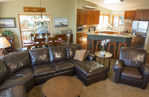 Ridgewood House | Tahoe Mountain Retreat
