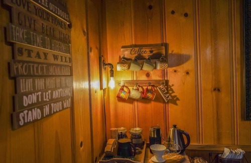 Kyburz Cabin | ♥ Tahoe Retreat Cabin, Tesla EV, Forest Escape