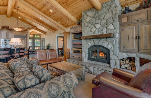 Carnelian Bay House | Tahoe's Ahwahnee - Lakeview - TLUXP
