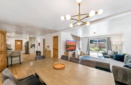 North Upper Truckee House | Tahoe Spa Cabin: Private Sauna and Hot Tub, Game Room, Dog Friendly