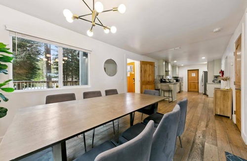 North Upper Truckee House | Tahoe Spa Cabin: Private Sauna and Hot Tub, Game Room, Dog Friendly