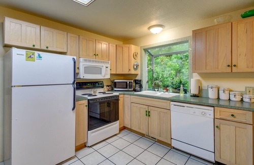 Matlock Cabin | Tahuya Cabin: Hood Canal + Olympic Mountain Views!