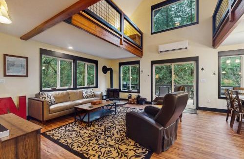 Mason County House | Tahuya River Escape