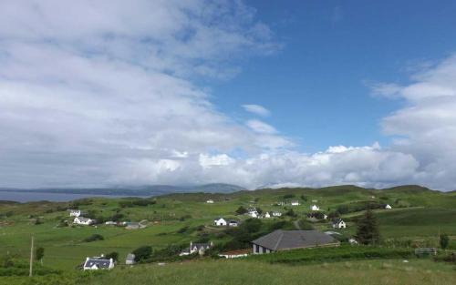 Tarskavaig House | Taigh Aonghais