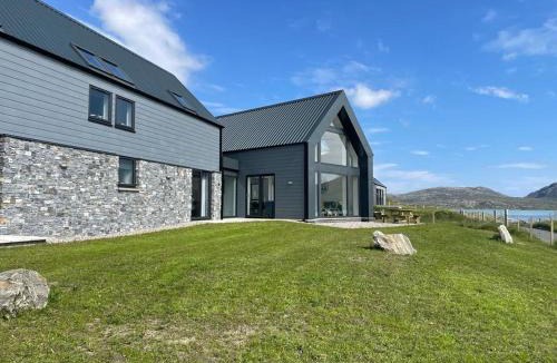 Harris House | Taigh Rona