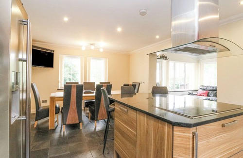 Killin Cottage | Taighean Anndra