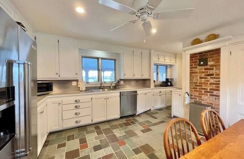 East Boothbay House | Tailwinds - Upscale Oceanfront! Stunning Views!