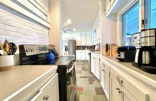 East Boothbay House | Tailwinds - Upscale Oceanfront! Stunning Views!