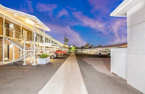 Bundaberg West Hotel | Takalvan Motel