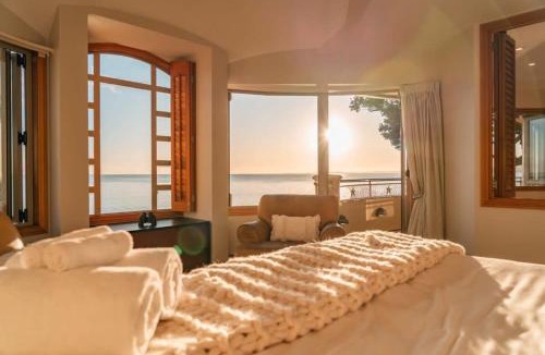 Takapuna House | Takapuna Beachfront w Stunning Views